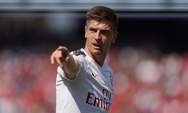 包含柏林赫塔卫冕冠军折戟，卫冕路漫漫的词条