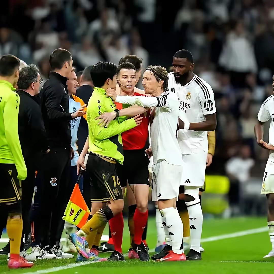 包含巴西爆冷日本，迪马利亚一己之力扛起全队的词条