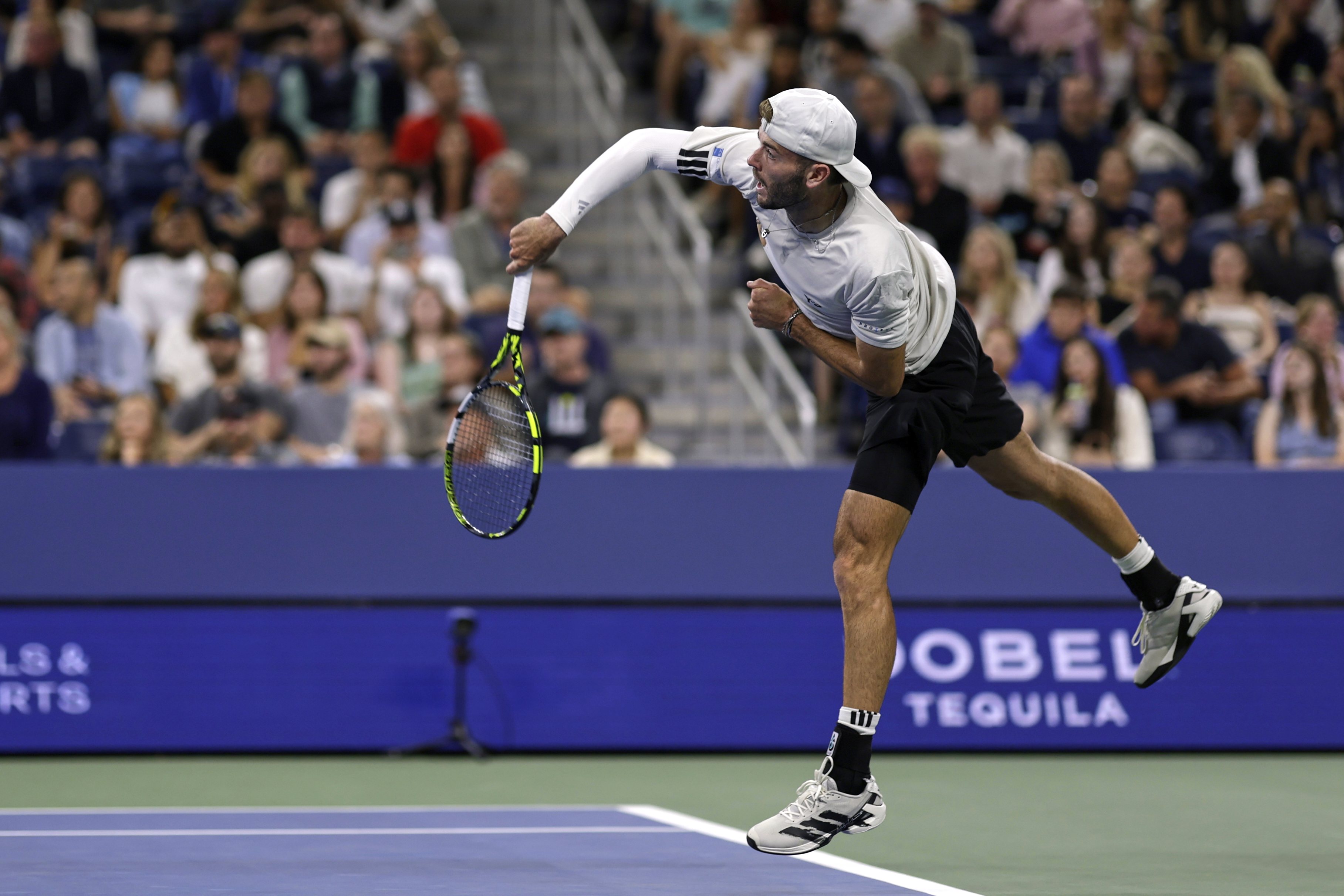 开云体育入口-德国网球队轻取日本网球队，兹维列夫一己之力扛起全队的简单介绍