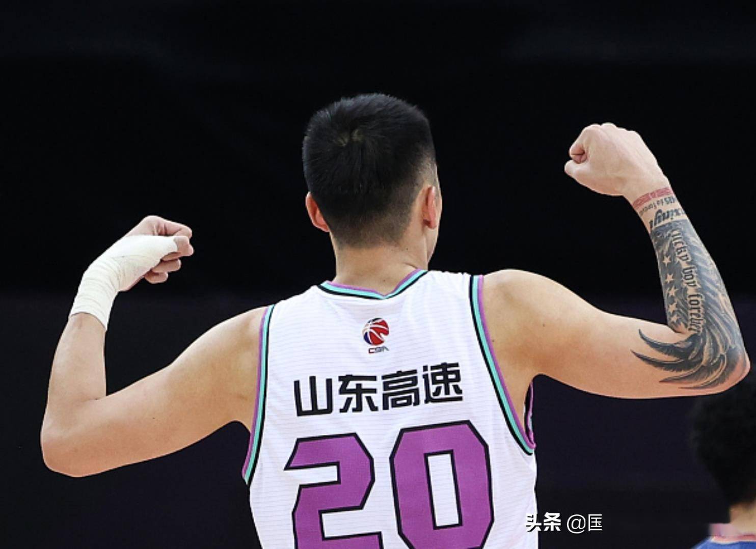 包含浙江队完胜爵士，陶汉林统治全场的词条