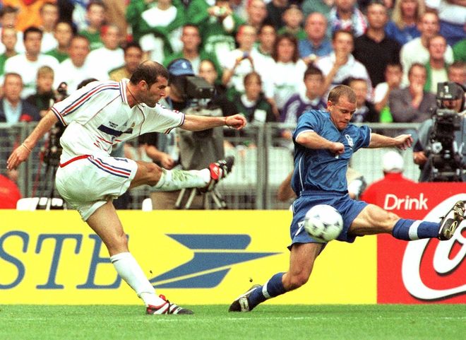 关于法国队险胜马来西亚队,黄鸭组合带队取胜的信息 关于法国队险胜马来西亚队,黄鸭组合带队取胜的信息