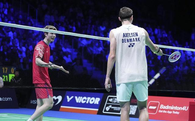 泰国队逆转丹麦队，石宇奇统治全场